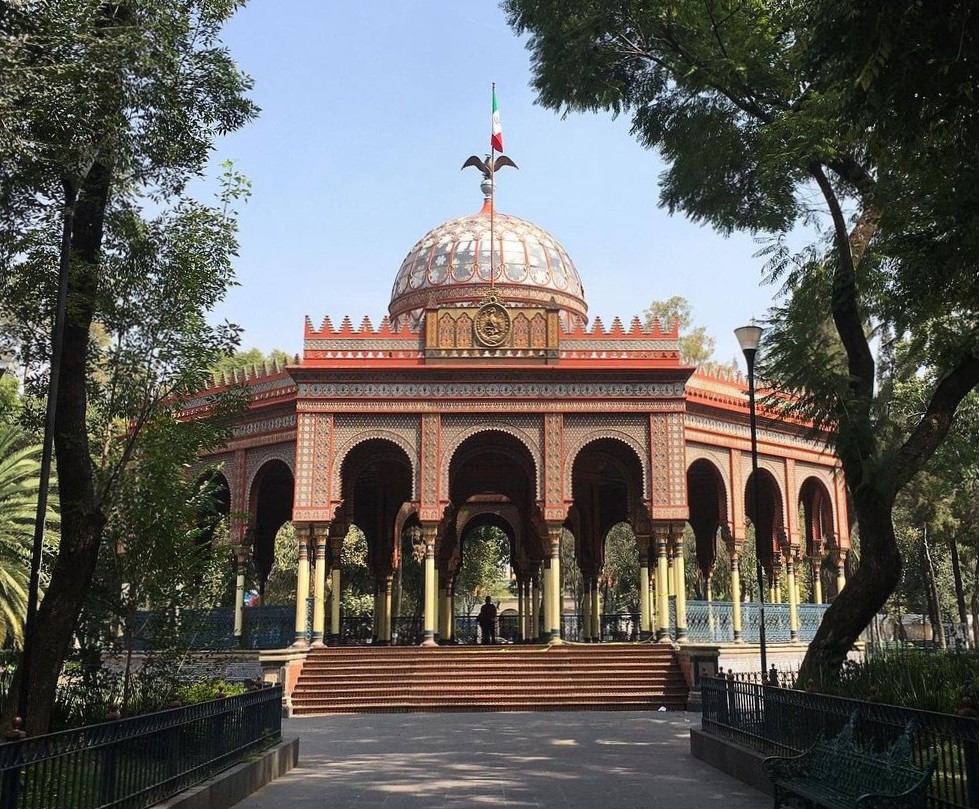 Kiosco morisco 1827.jpg