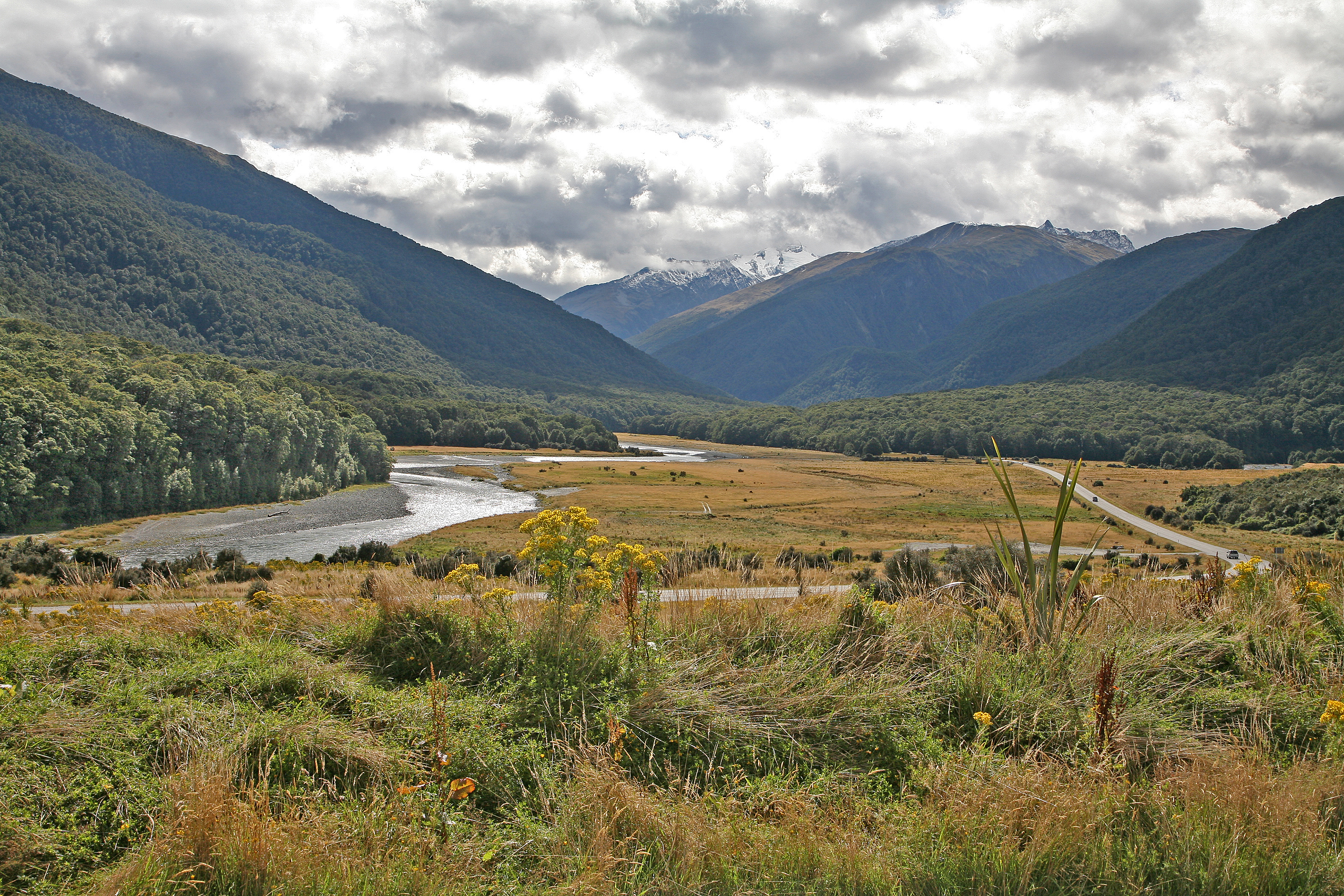 00 2318 Haast River.jpg