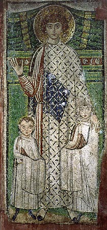 Archivo:St George as patron of two children. Mosaic, church of St Demetrios in Thessaloniki
