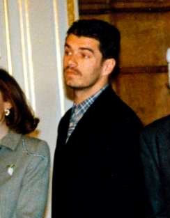 Archivo:(Toni Cantó) José María Aznar se reune con un grupo de actores. Pool Moncloa. 7 de octubre de 1996 (cropped)
