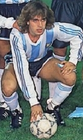 Archivo:Gabriel Batistuta Argentina seleccion 1991