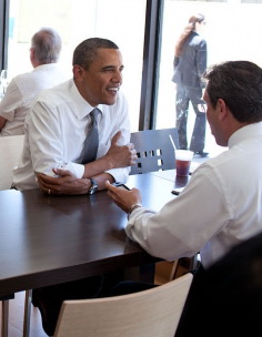 Archivo:President Obama talks with Alejandro Garcia Padilla-cropped