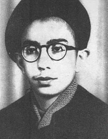 Archivo:Childhood photo of Seyed Ali Khamenei
