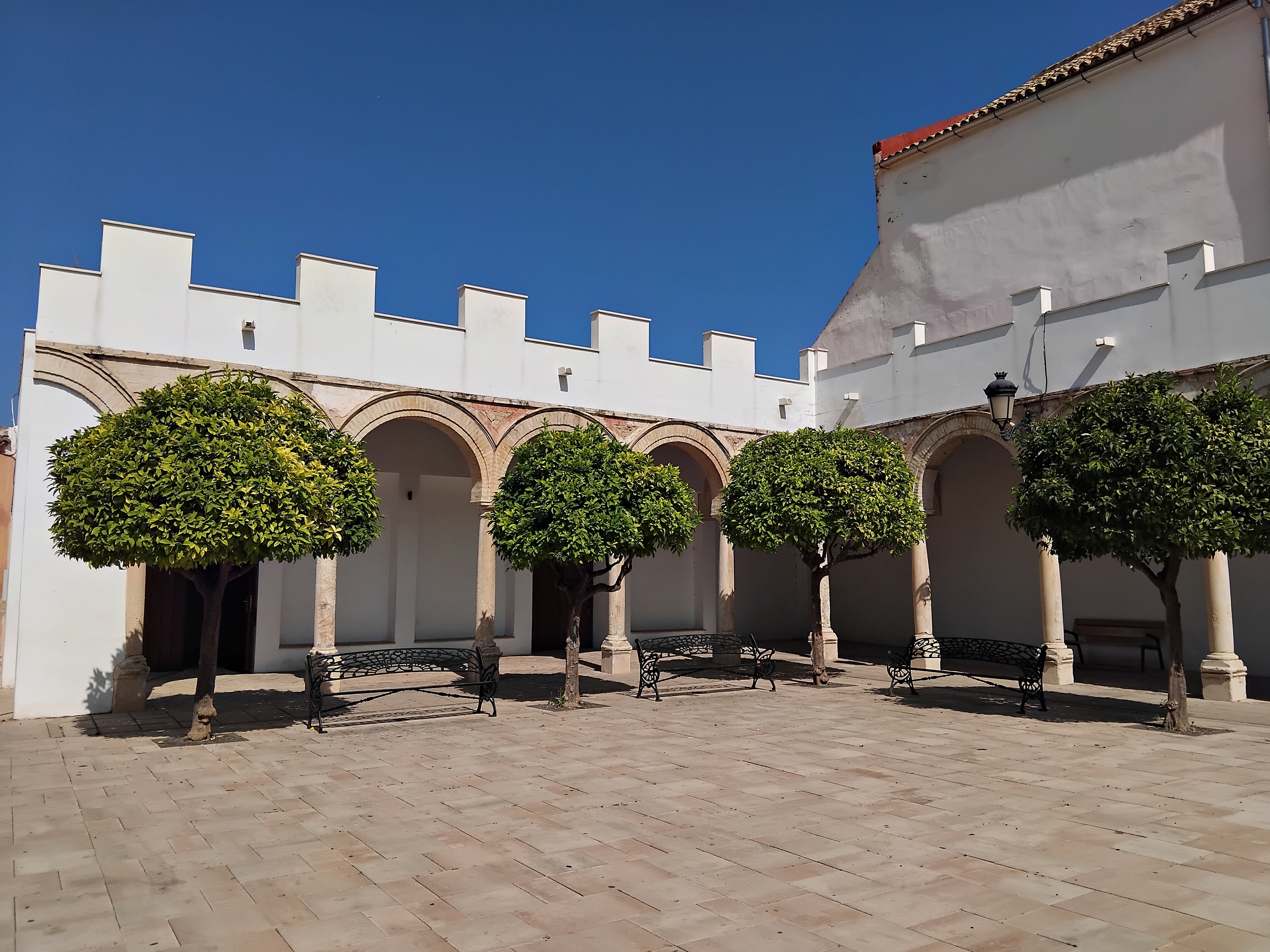 Convento de la Santísima Trinidad, La Rambla.jpg