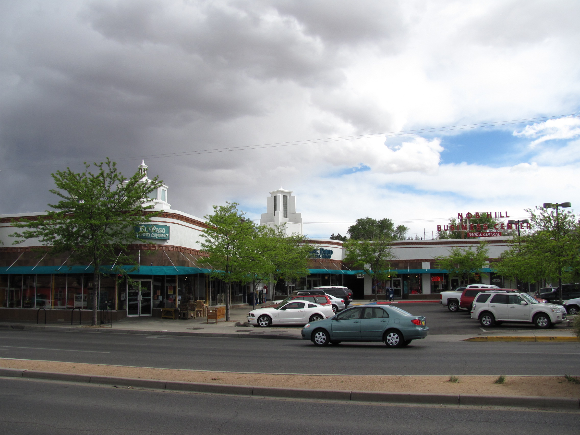 Archivo: Nob Hill Shopping Center, Albuquerque NM