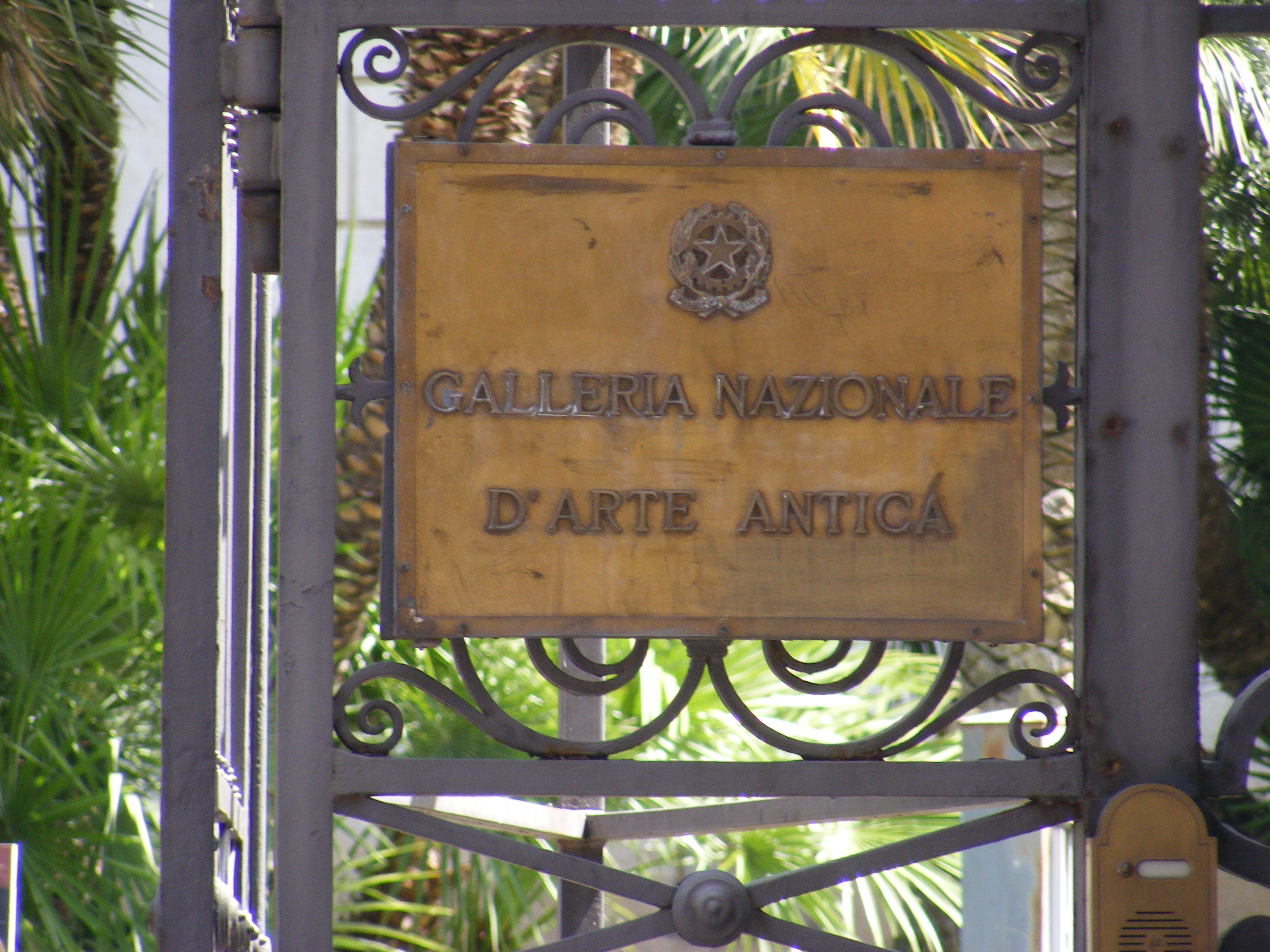 Galleria Nazionale d'Arte Antica, Rome - Sign.jpg