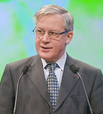 Christian Noyer 2008 (cropped)