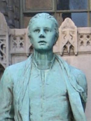 Nathan-Hale-statue-Chicago-Tribune-Tower-bust.jpg