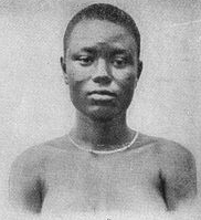 Archivo:NSRW Africa Woman of Porto Novo