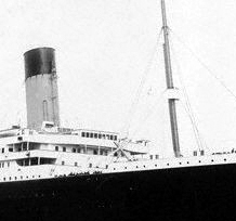 Archivo:Titanic Bridge and Crow's Nest