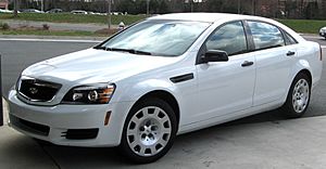 Archivo:2011 Chevrolet Caprice PPV -- 12-06-2010 front
