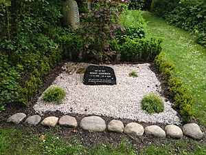 Archivo:Benny Andersen grave