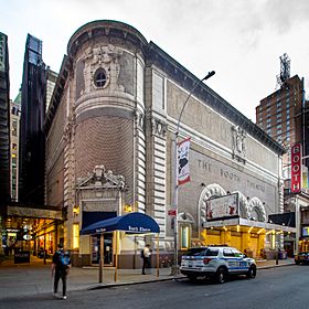 Booth Theatre (48295953591).jpg