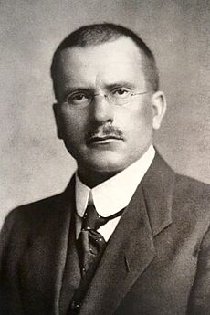 Archivo:CGJung