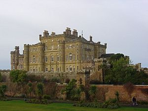 Archivo:Culzean Castle - geograph.org.uk - 172044