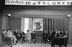Archivo:Homenaje del Grup Juventut Catalana a Francesc Macià