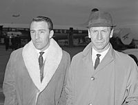 Archivo:Jimmy Greaves and Bobby Charlton