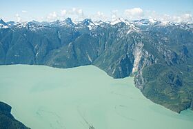 Knight Inlet 1.jpg