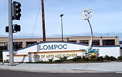 Lompoc CA welcome sign.jpg