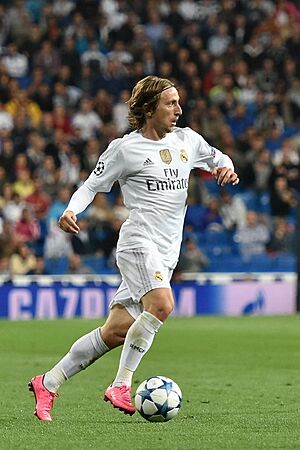 Archivo:Luka Modric 2015