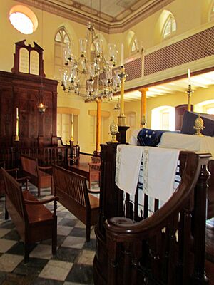 Archivo:Nidhe Israel Synagogue - Bridgetown-3