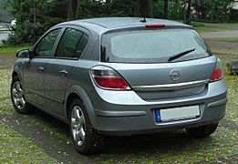 Opel Astra H 1.6 Facelift rear 20100512