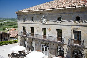 Archivo:Parador Argomaniz 4
