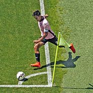 Archivo:Paulo Dybala - 2015 - US Città di Palermo (corner kick)