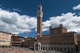 Piazza del Campo, Siena, Tuscany (5772001588)