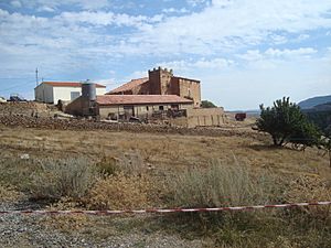 Archivo:Torre Castellote (Cantavieja, Teruel)