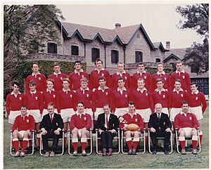 Archivo:Wales v Arg Squad Photo - Middle Row 2nd from Left