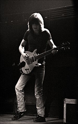Archivo:1982 Malcolm Young