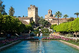 Alcázar de los Reyes Cristianos (14149424950).jpg