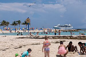 Archivo:Bahamas Cruise - CocoCay - June 2018 (3392)