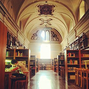 Archivo:Biblioteca General del Campus de Toledo