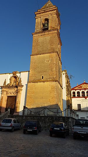 Archivo:Campanario-Alcalá de lo Gazules