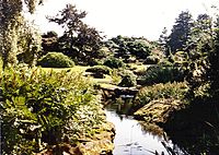 Archivo:Edinburgh gardens 1990 11