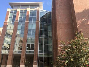 Archivo:Emerging Pathogens Institute