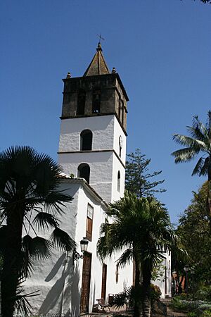 Archivo:IglesiadeSanMarcosIcod