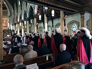 Archivo:Knights of Columbus gather for pro-life mass at St. Patrick's Basilica (26906956831)