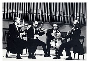 Archivo:Kvarteto