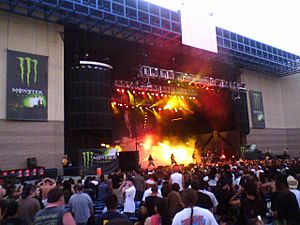 Archivo:Lamb of God at Ozzfest 2007 2