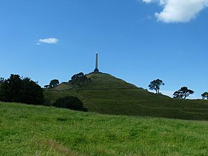 Archivo:One Tree Hill, Auckland