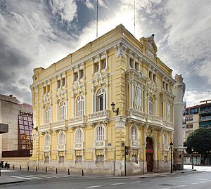 Archivo:Palacio de los Pescara de Pelegrín Mustieles Cano en Valencia