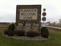 Plainview Welcome Home sign (Plainview, Minnesota) 001.jpg