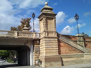 Puente de San Bernardo 06.jpg