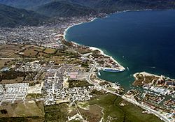 Archivo:Puerto-Vallarta