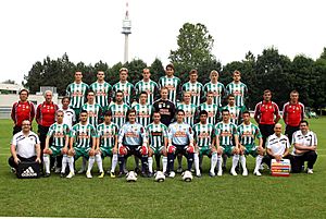 Archivo:SK Rapid Wien - Teamphoto 2010-11