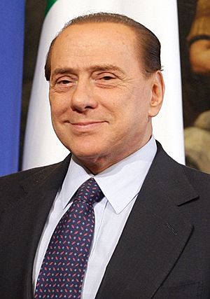 Archivo:Silvio Berlusconi (2010) cropped