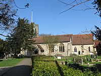 Archivo:St Marys Church at Walton on Thames (geograph 3891990)